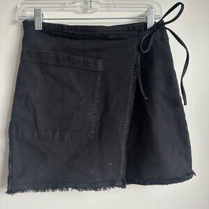 Splendid black Jean skirt